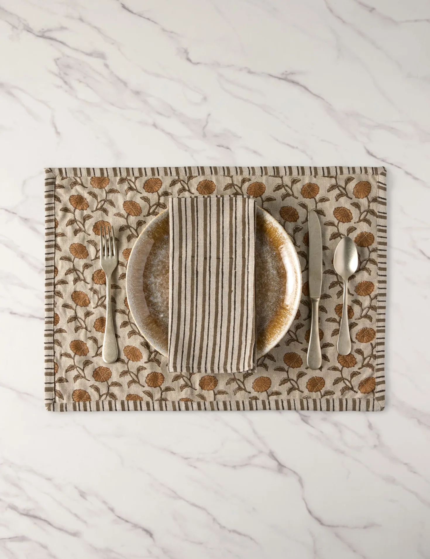 Dori Reversible Linen Placemats (Set of 4)