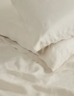 Essie Hemp Pillowcases (Set of 2) by Sarah Sherman Samuel