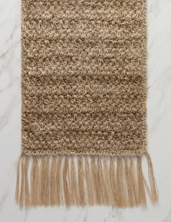 Fique Knots Table Runner by Tallo de Olivo