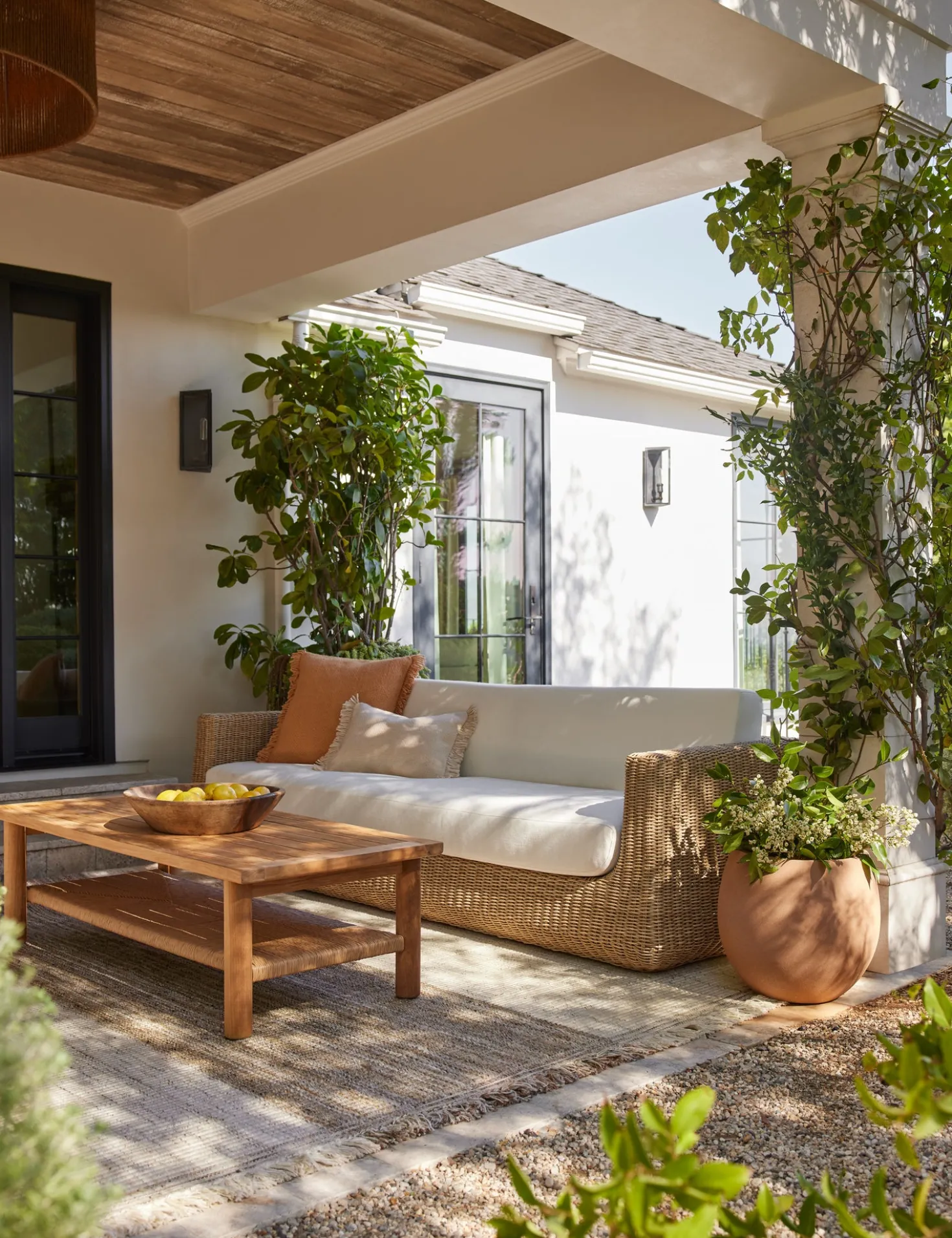 Gally Indoor / Outdoor Coffee Table