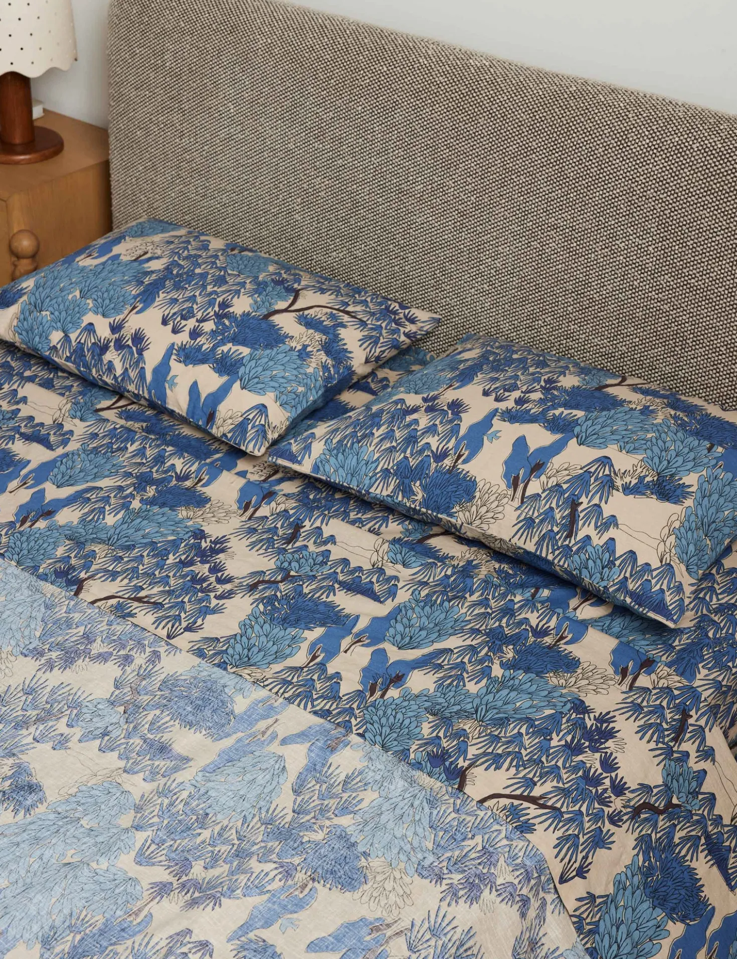 Garden Walk Linen Cotton Sheet Set by Sarah Sherman Samuel