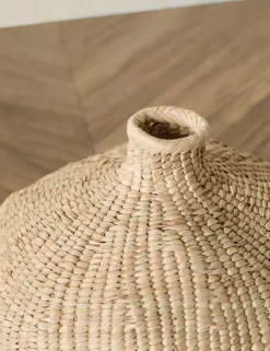 Garlic Basket by Mbare