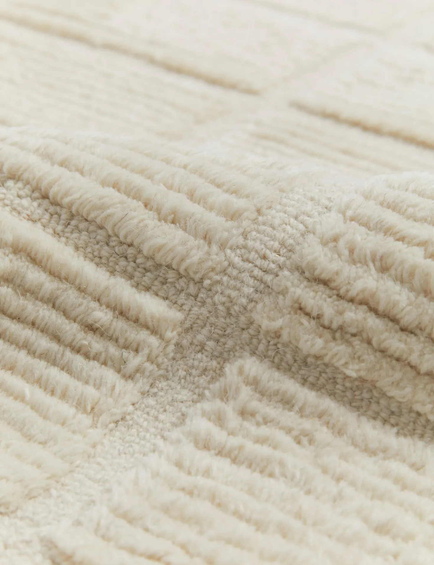 Geller Hand-Tufted Wool Rug