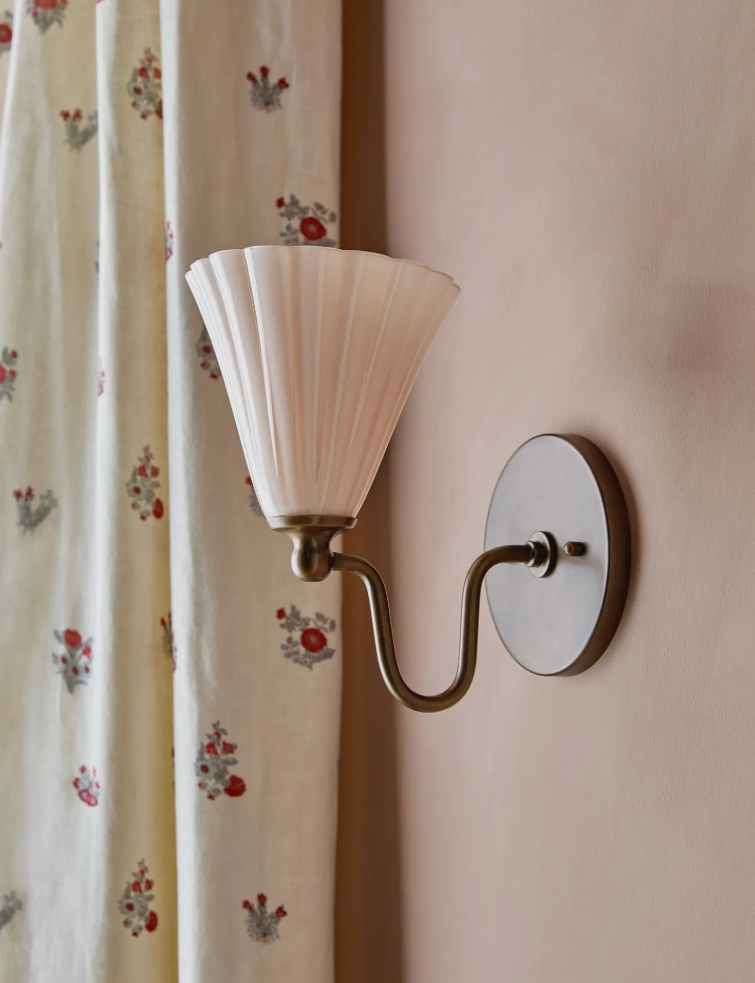 Gladstone Sconce