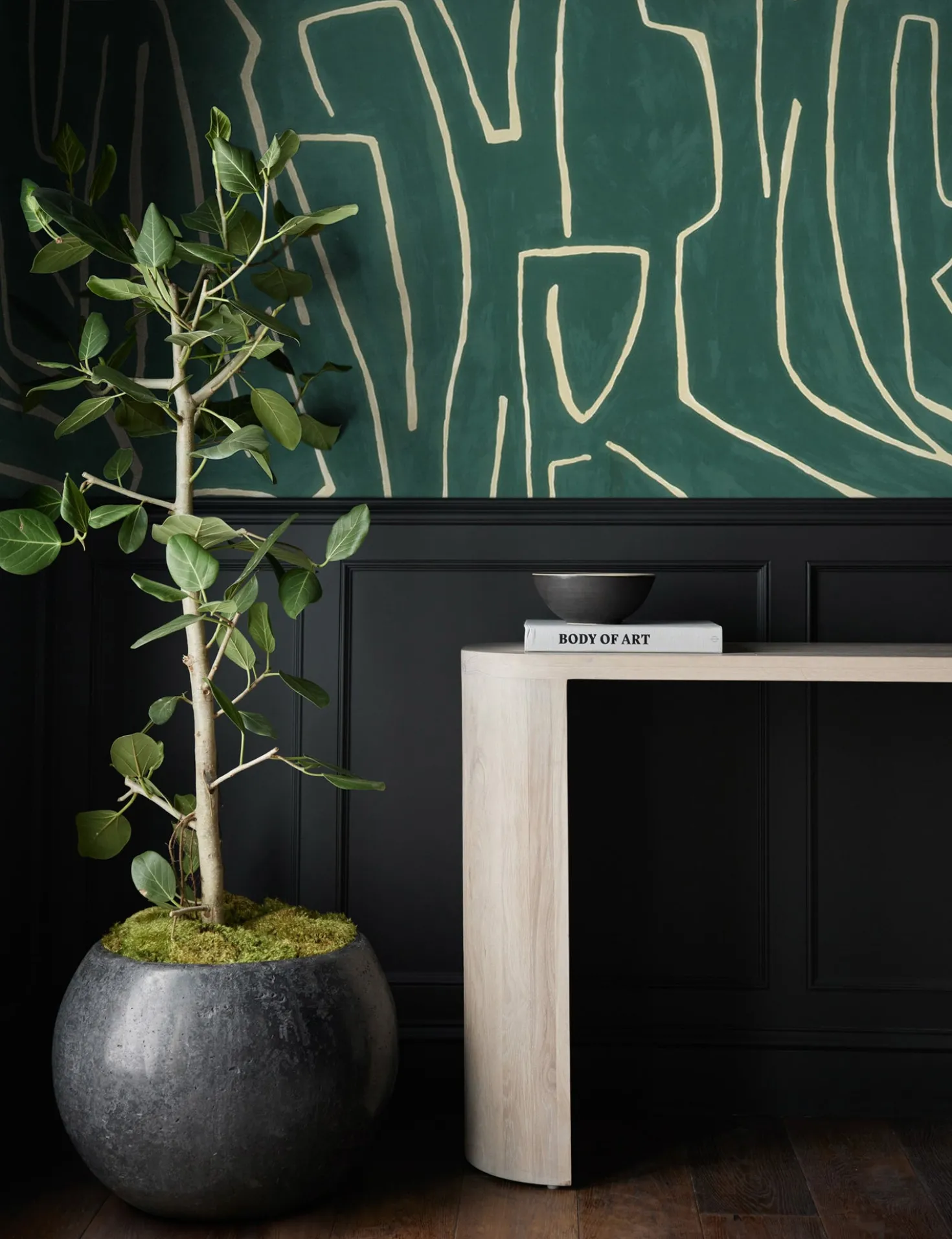 Graffito Wallpaper by Kelly Wearstler