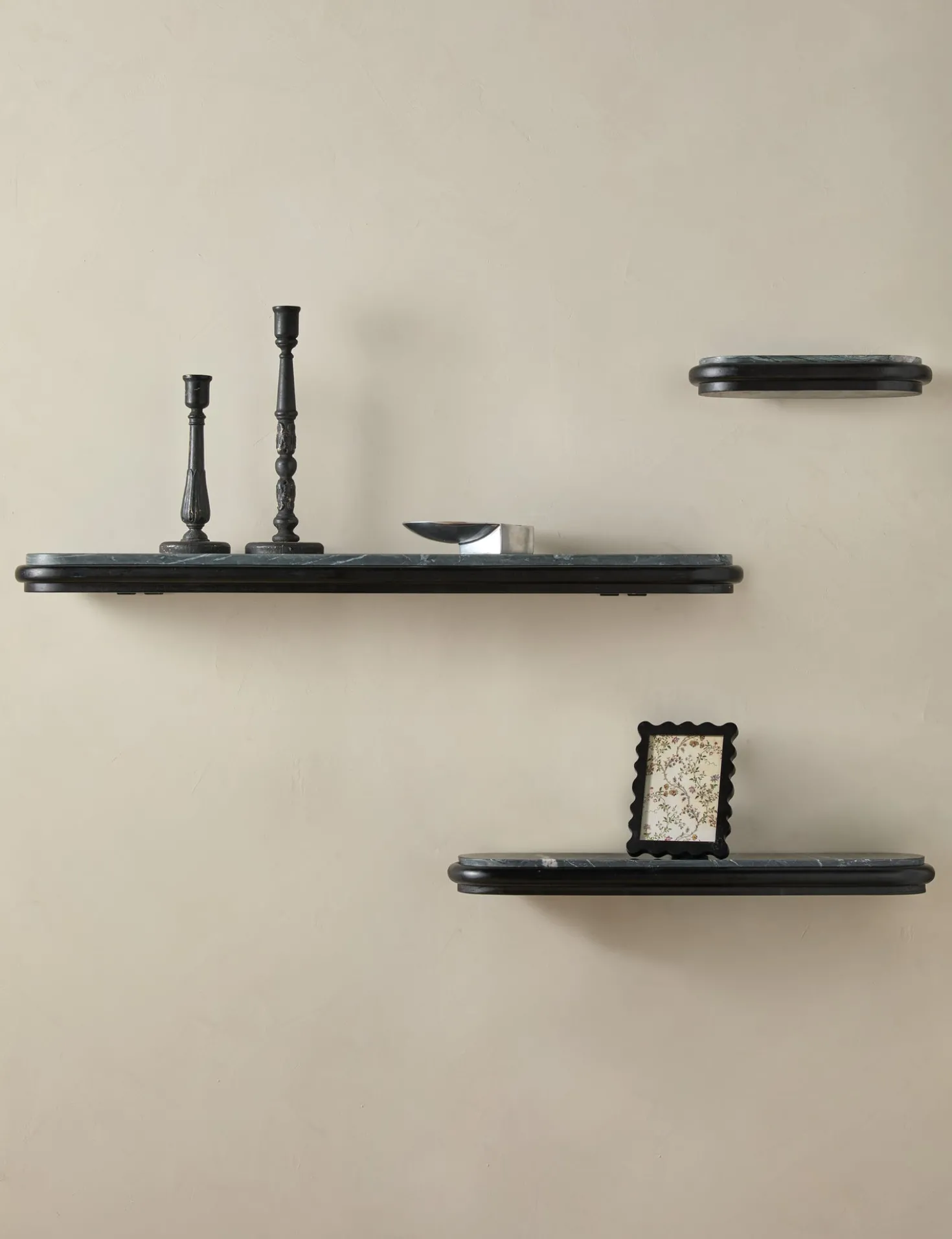 Gretchen Shelf