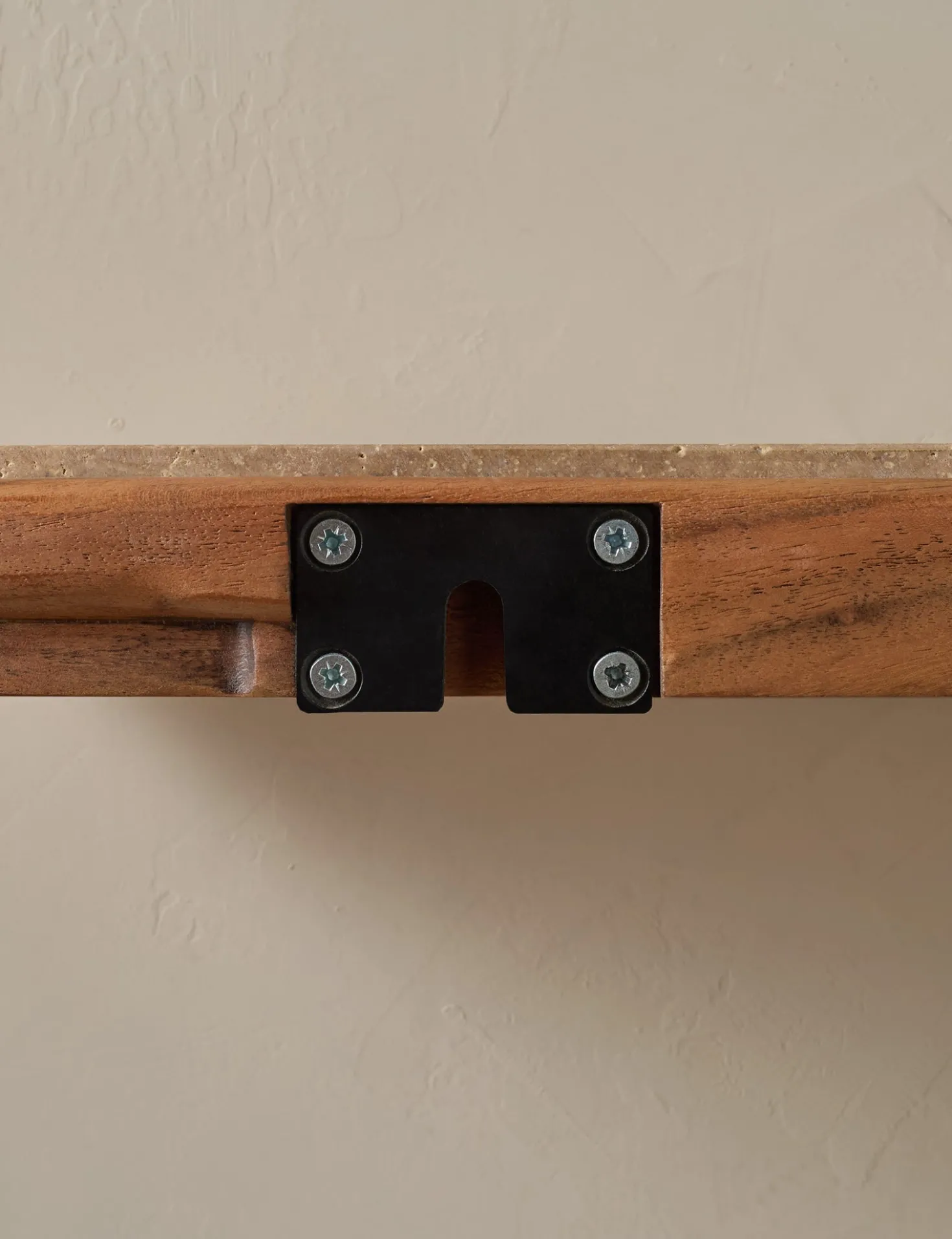 Gretchen Shelf