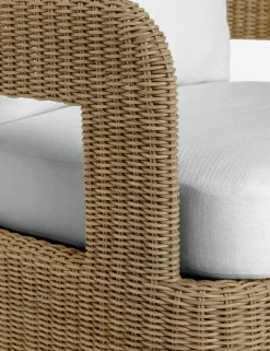 Hadler Outdoor Swivel Lounge Chair