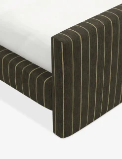 Halloway Platform Bed