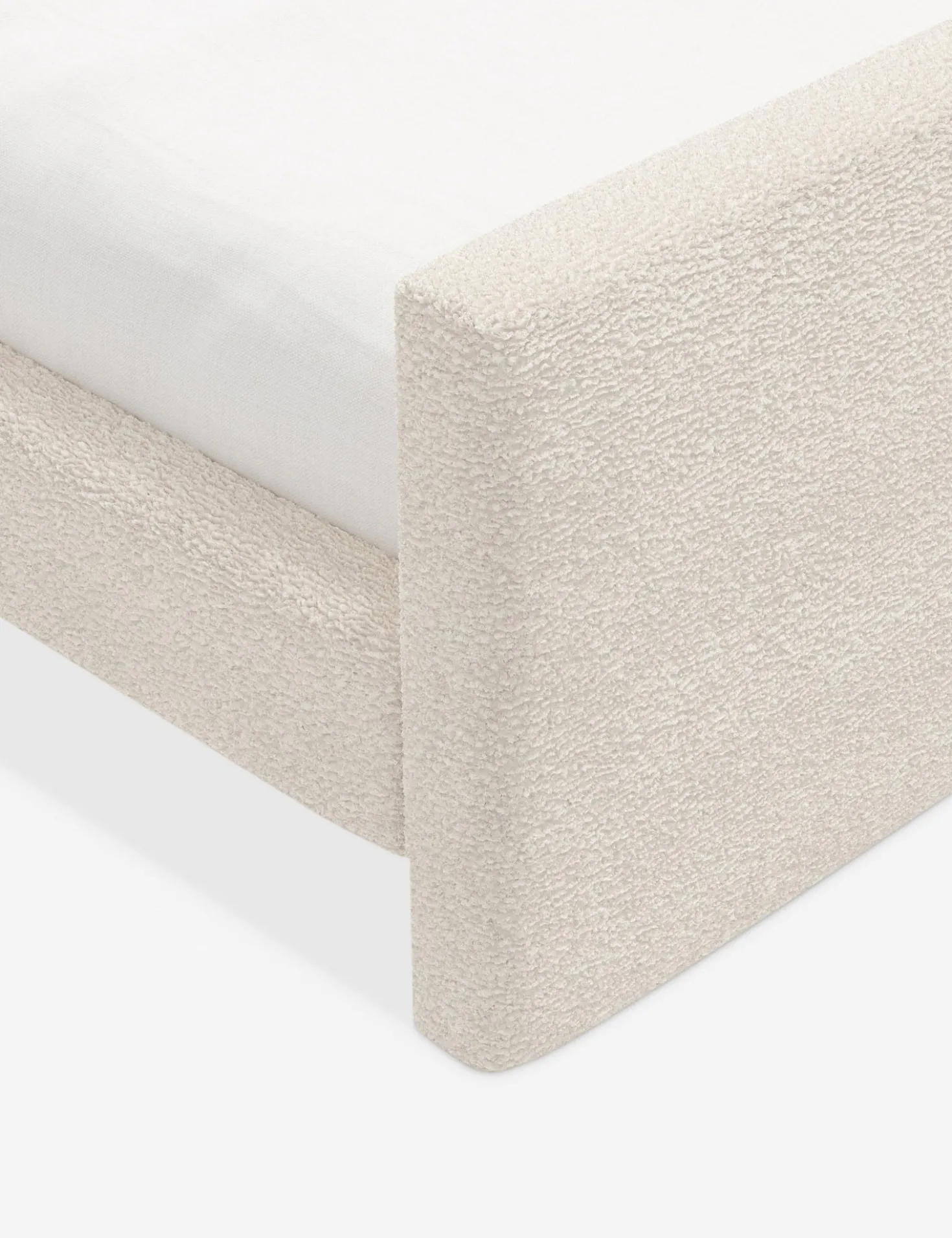 Halloway Platform Bed