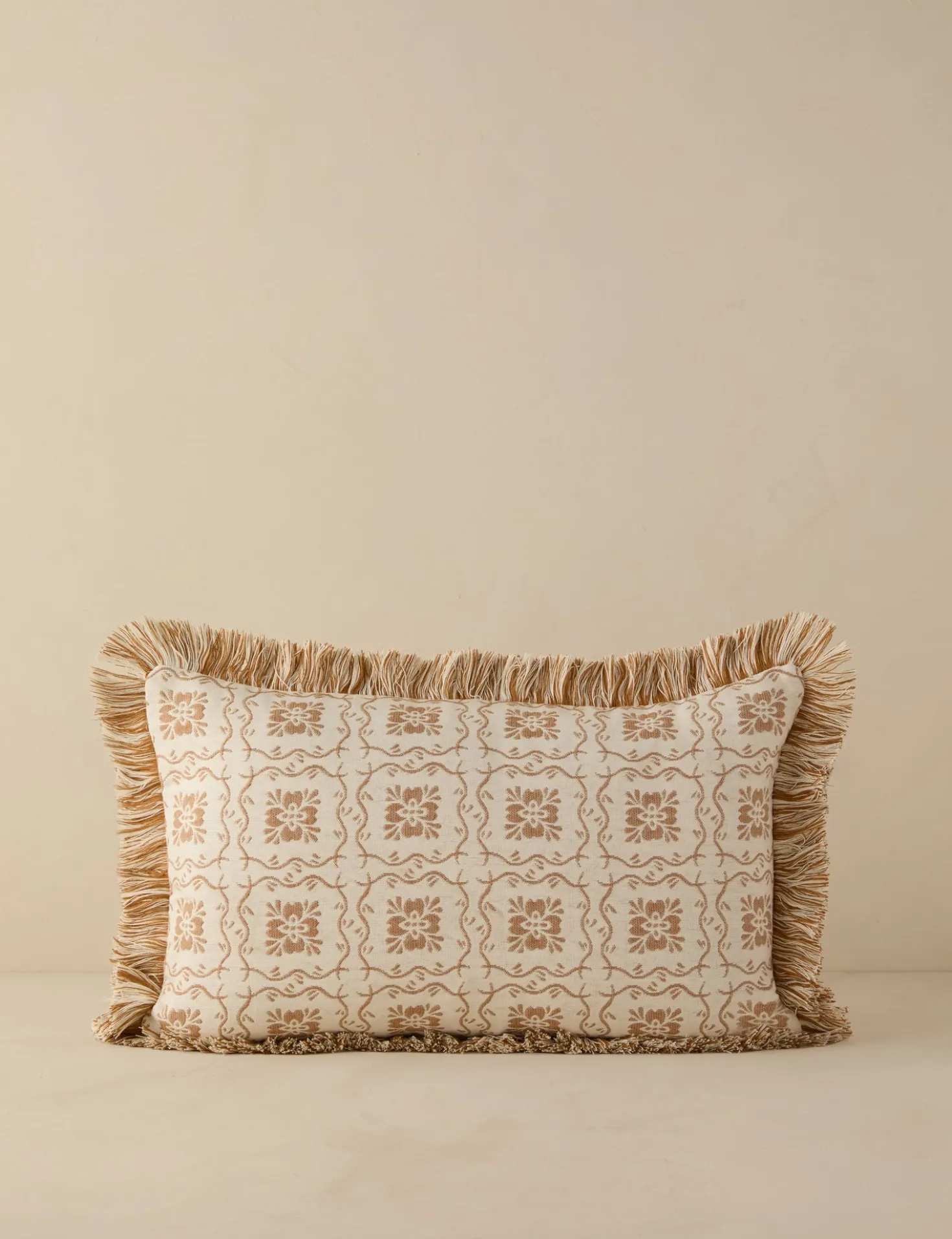 Halstead Indoor / Outdoor Pillow