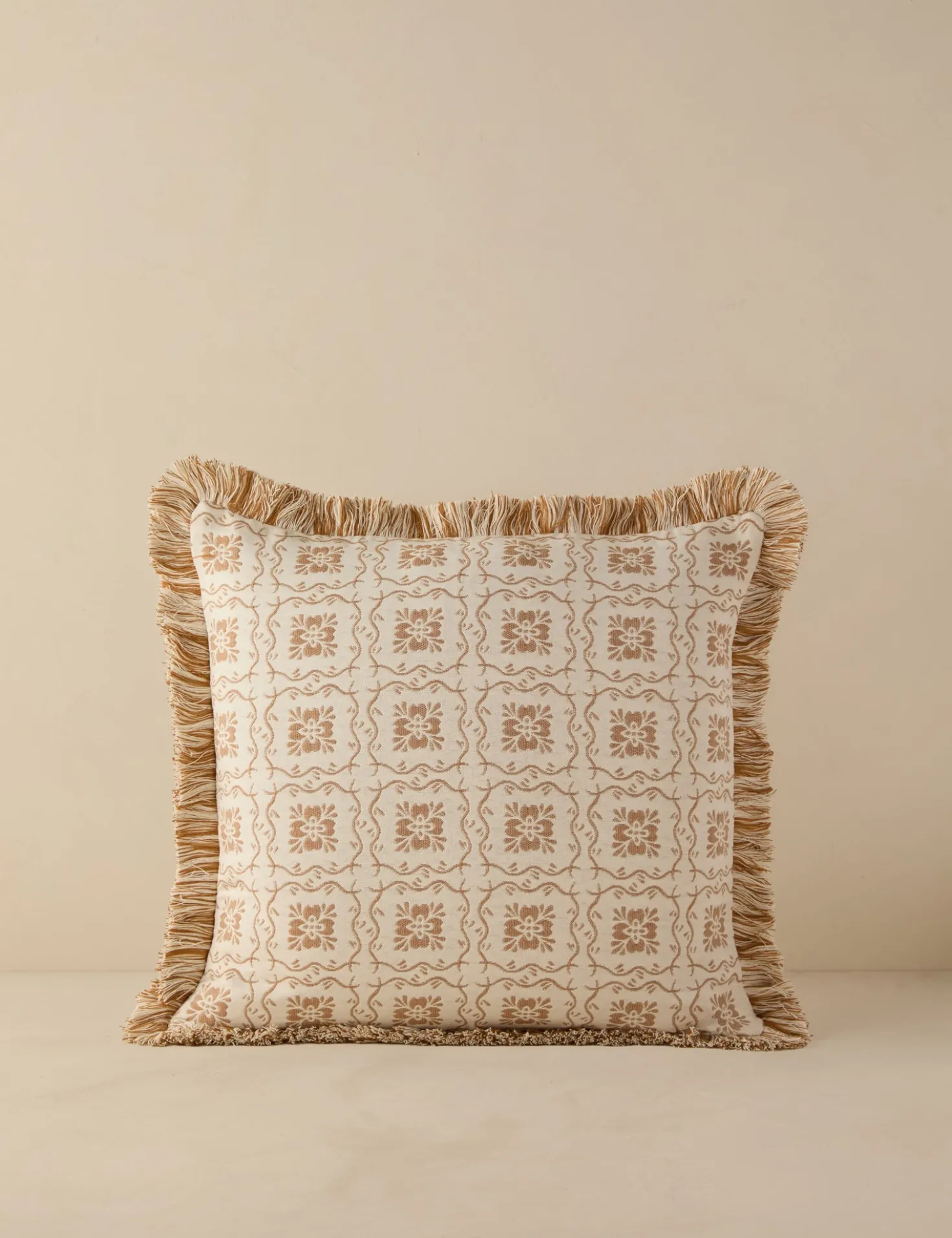 Halstead Indoor / Outdoor Pillow