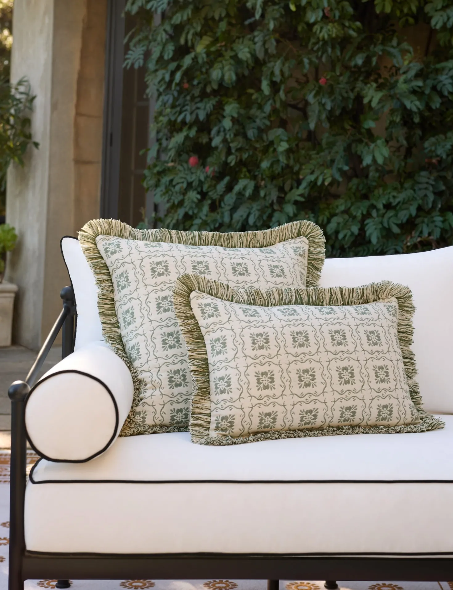 Halstead Indoor / Outdoor Pillow