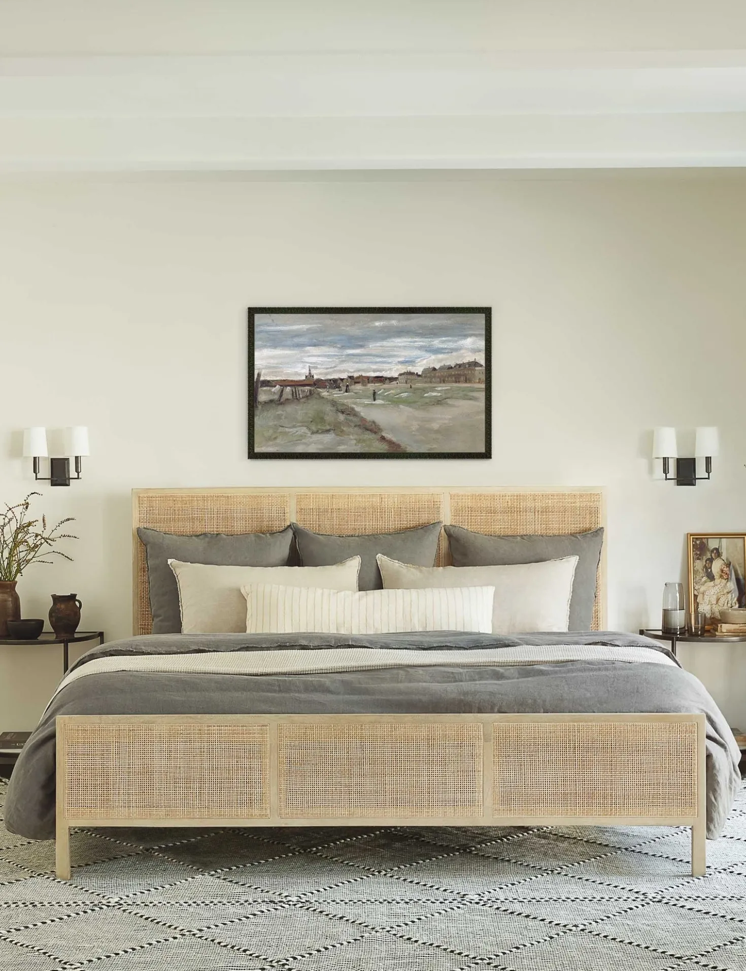 Hannah Platform Bed