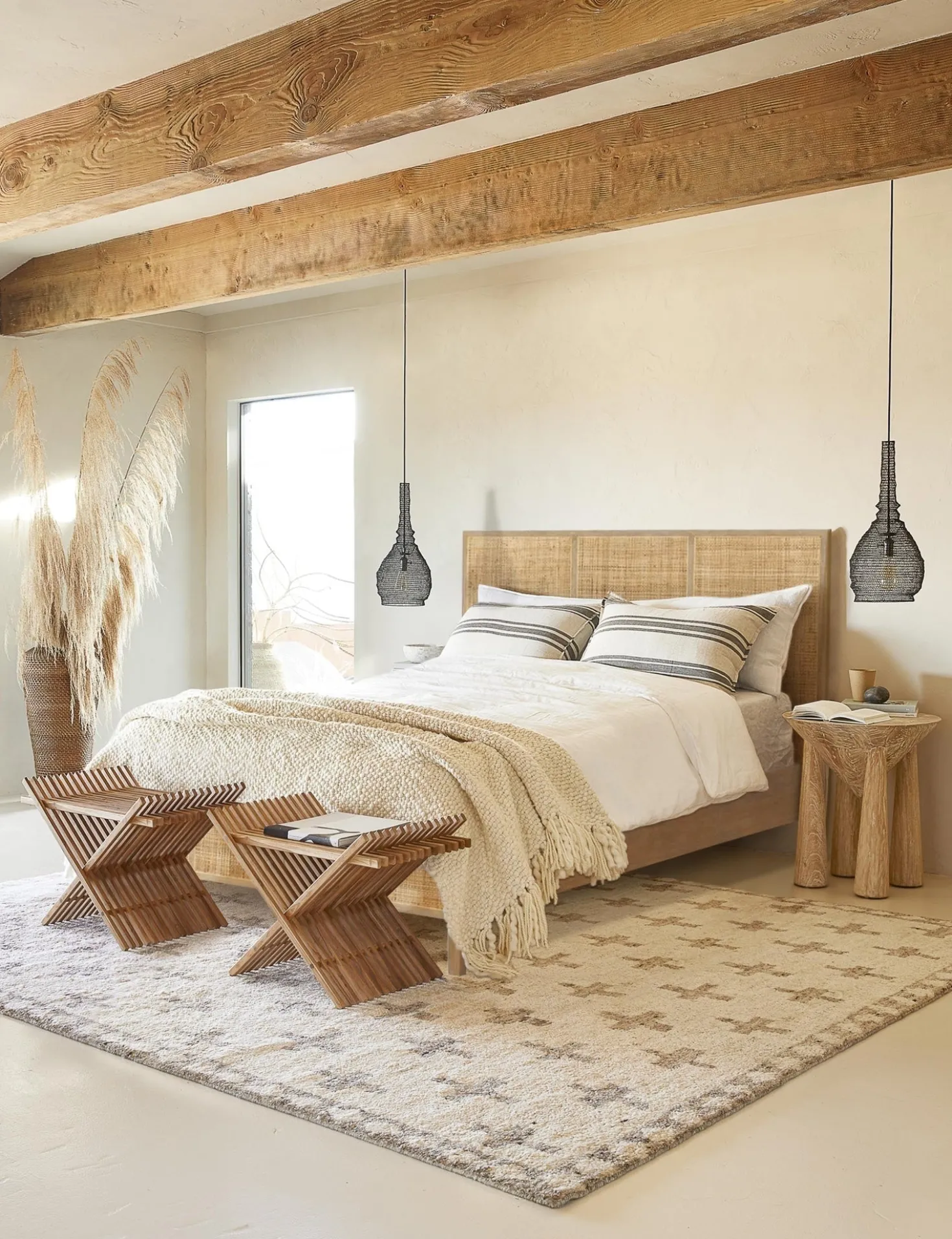 Hannah Platform Bed
