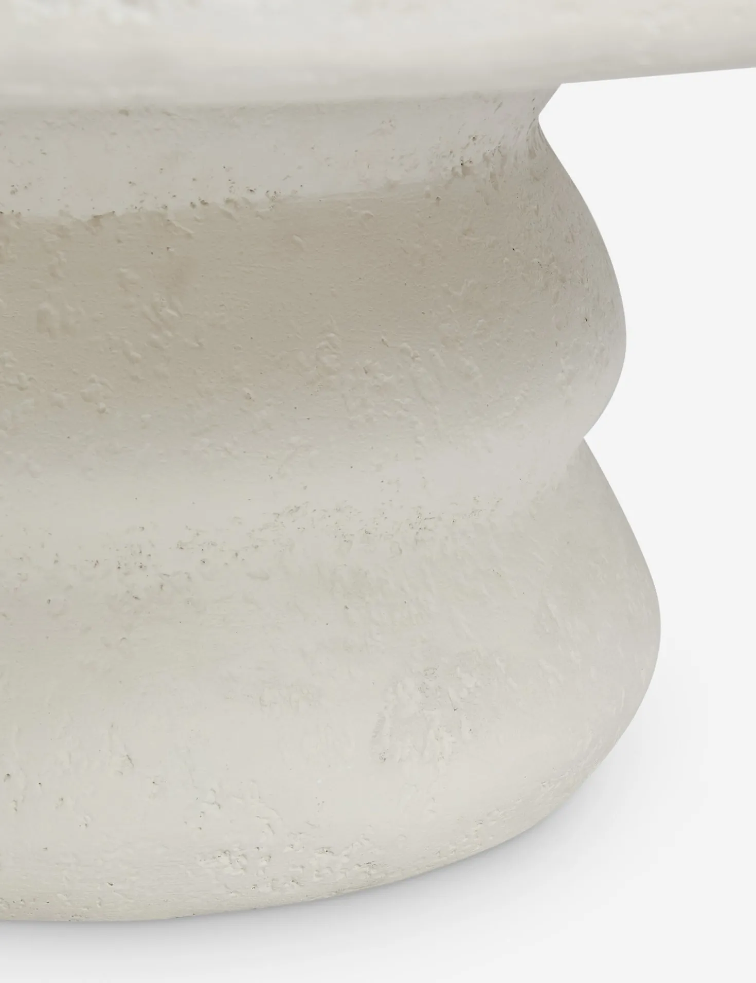 Hannu Indoor / Outdoor Round Coffee Table by Aimee Song