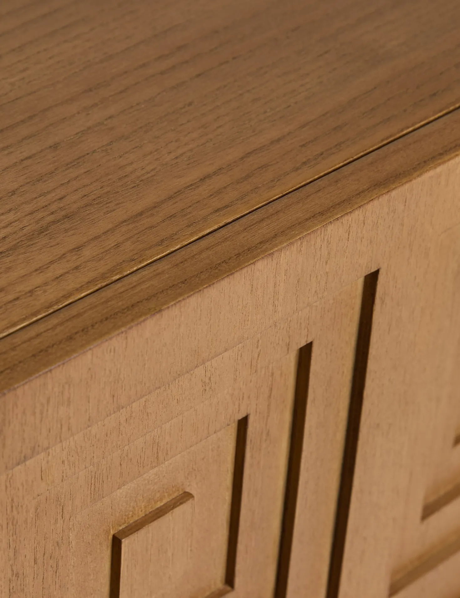 Hanson Dresser