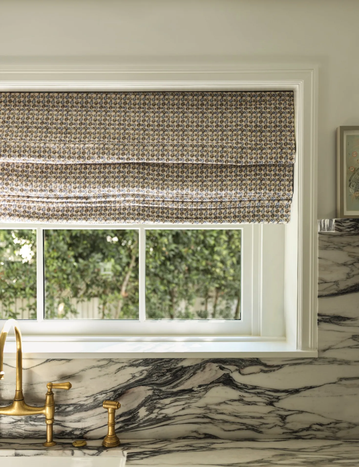 Haris Linen Roman Shade by Heidi Caillier