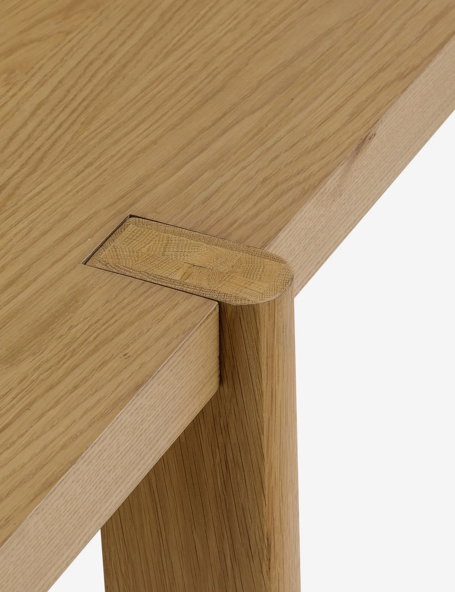 Hendon Dining Table