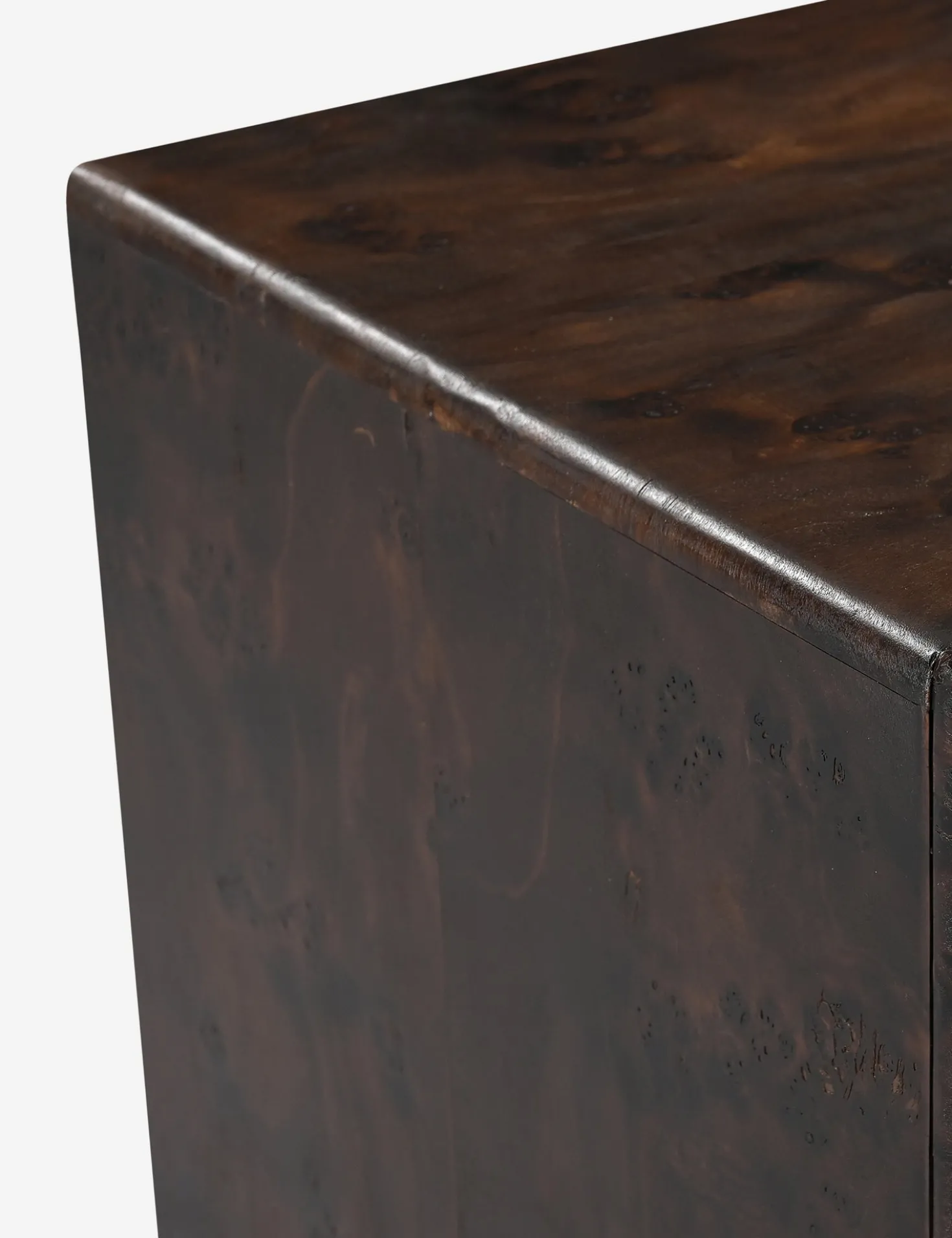 Hobbes 3-Drawer Nightstand
