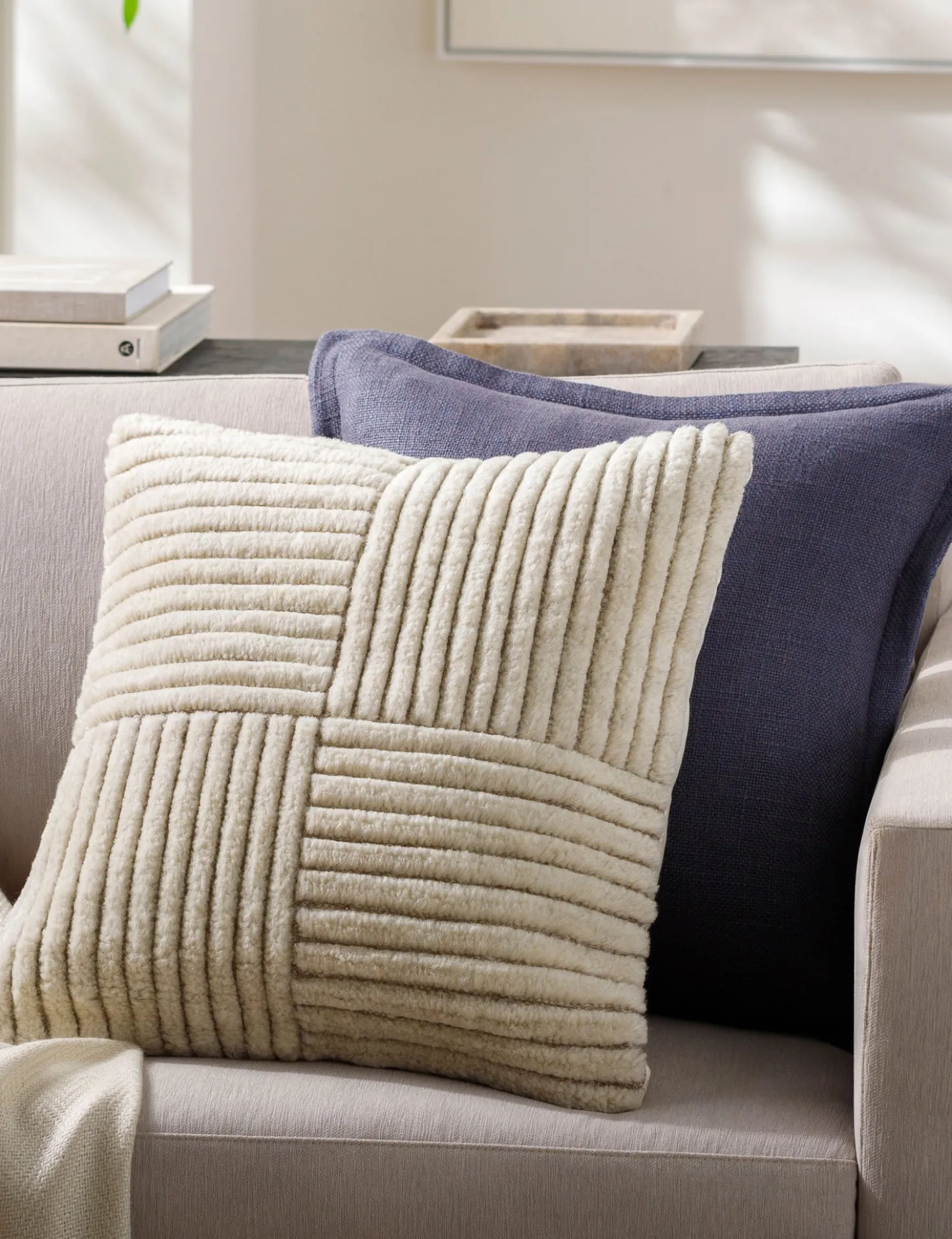 Holborn Pillow