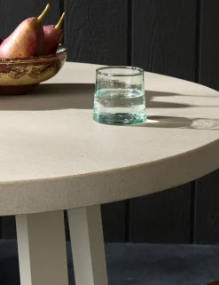 Hollis Indoor / Outdoor Round Dining Table