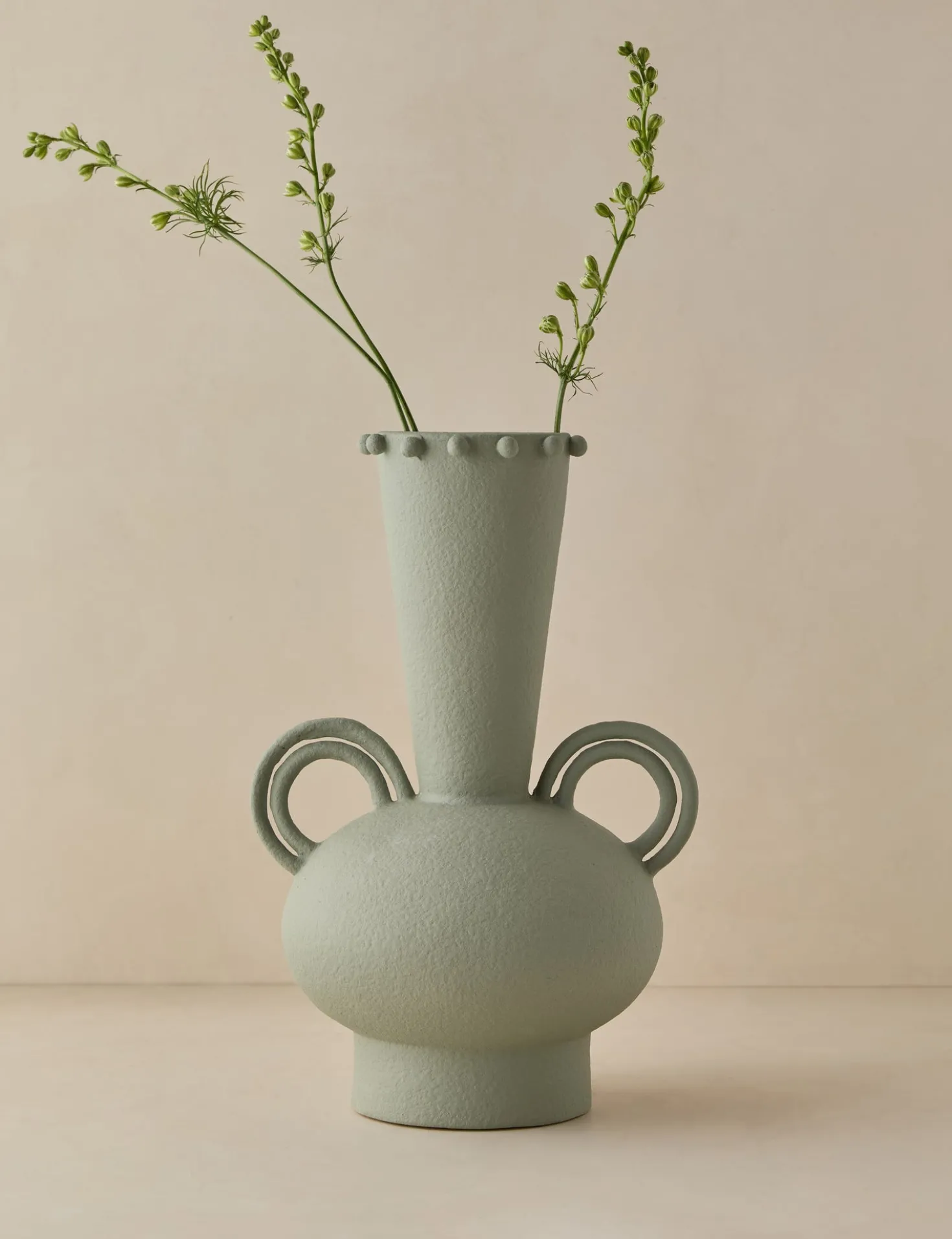 Idra Vase by Aimee Song