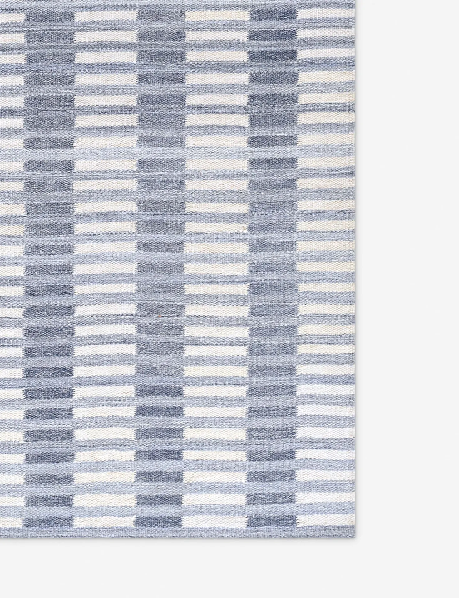 Ilia Indoor / Outdoor Handwoven Rug