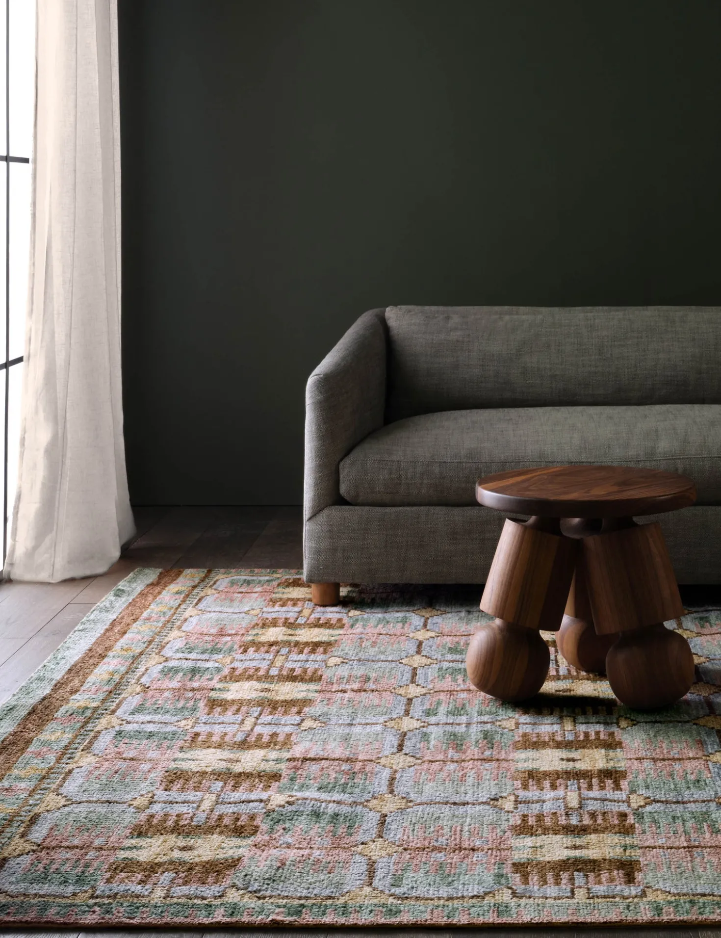 Ilse Hand-Knotted Wool Rug