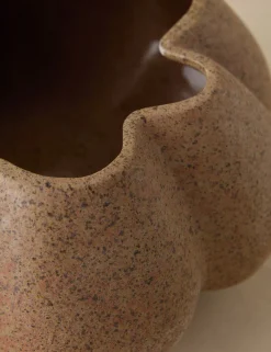 Inaki Bowl by Aimee Song