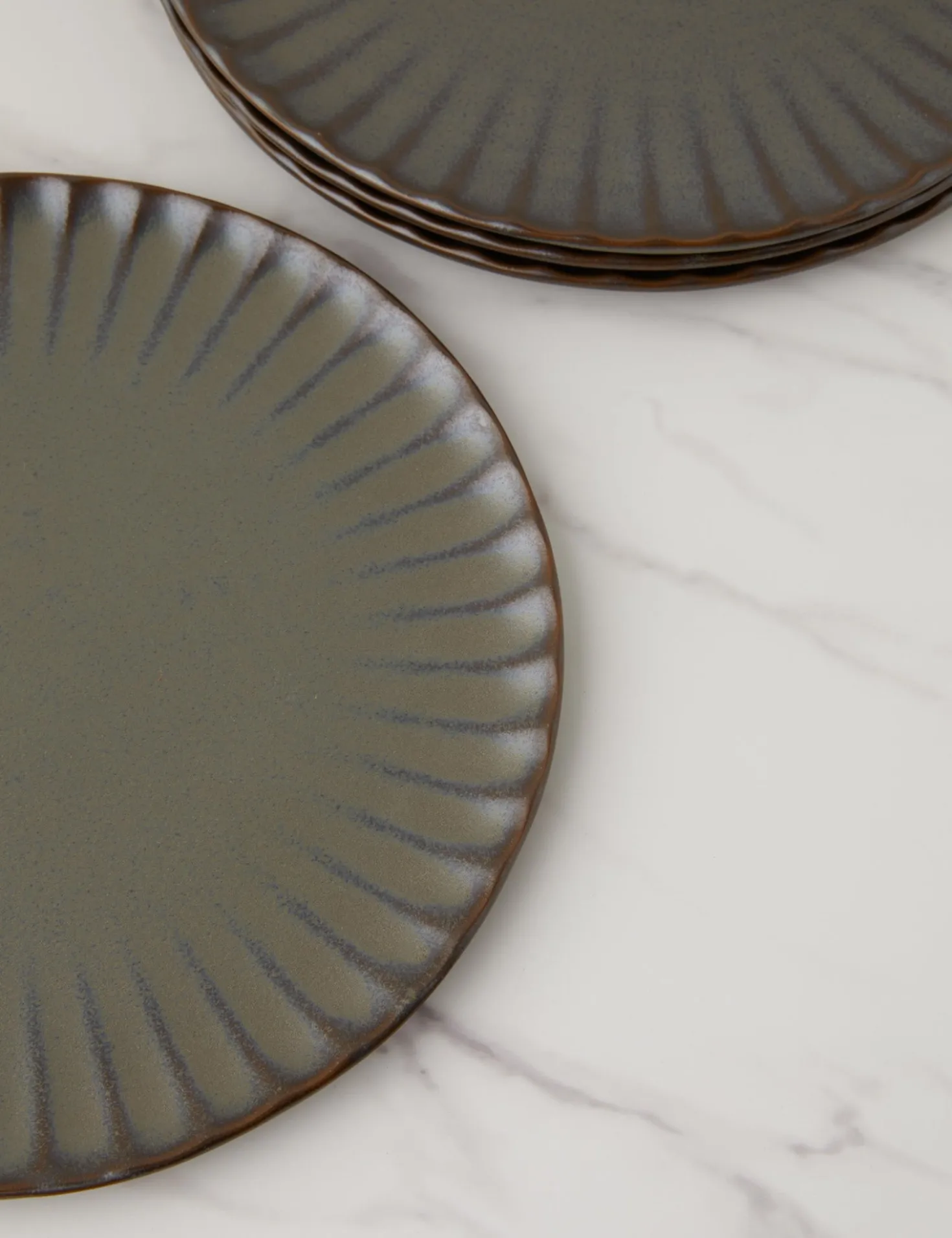 Inku Ceramic Dinnerware by Sergio Herman x Serax