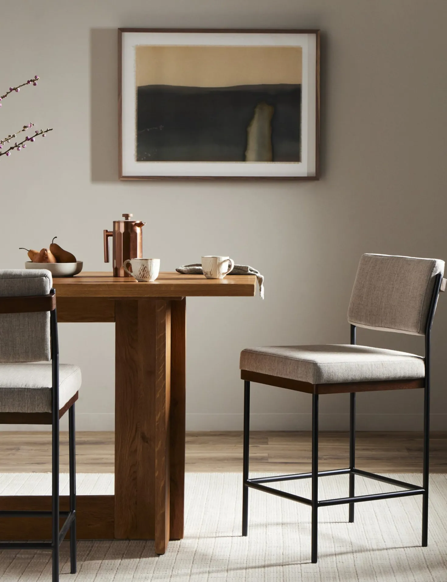 Izzi Stool