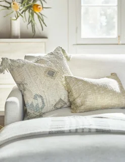 Jorine Pillow
