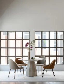 Kahra Indoor / Outdoor Round Dining Table