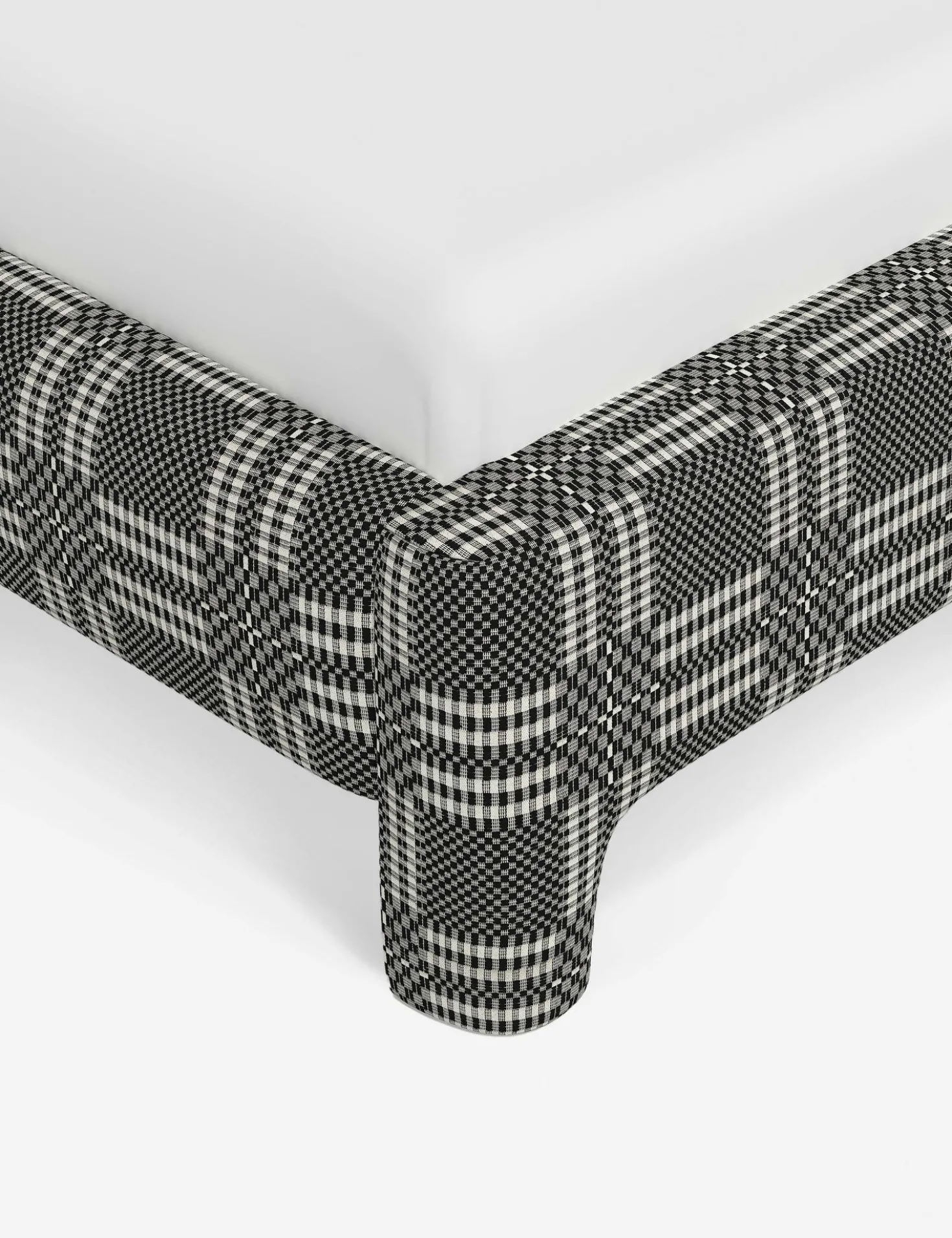 Kaisley Platform Bed