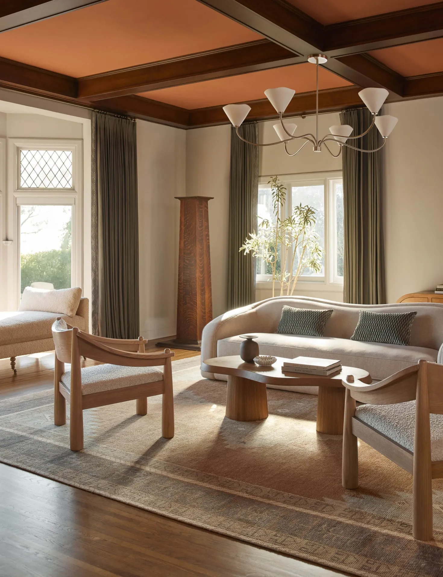 Kate Hand-Knotted Wool Rug