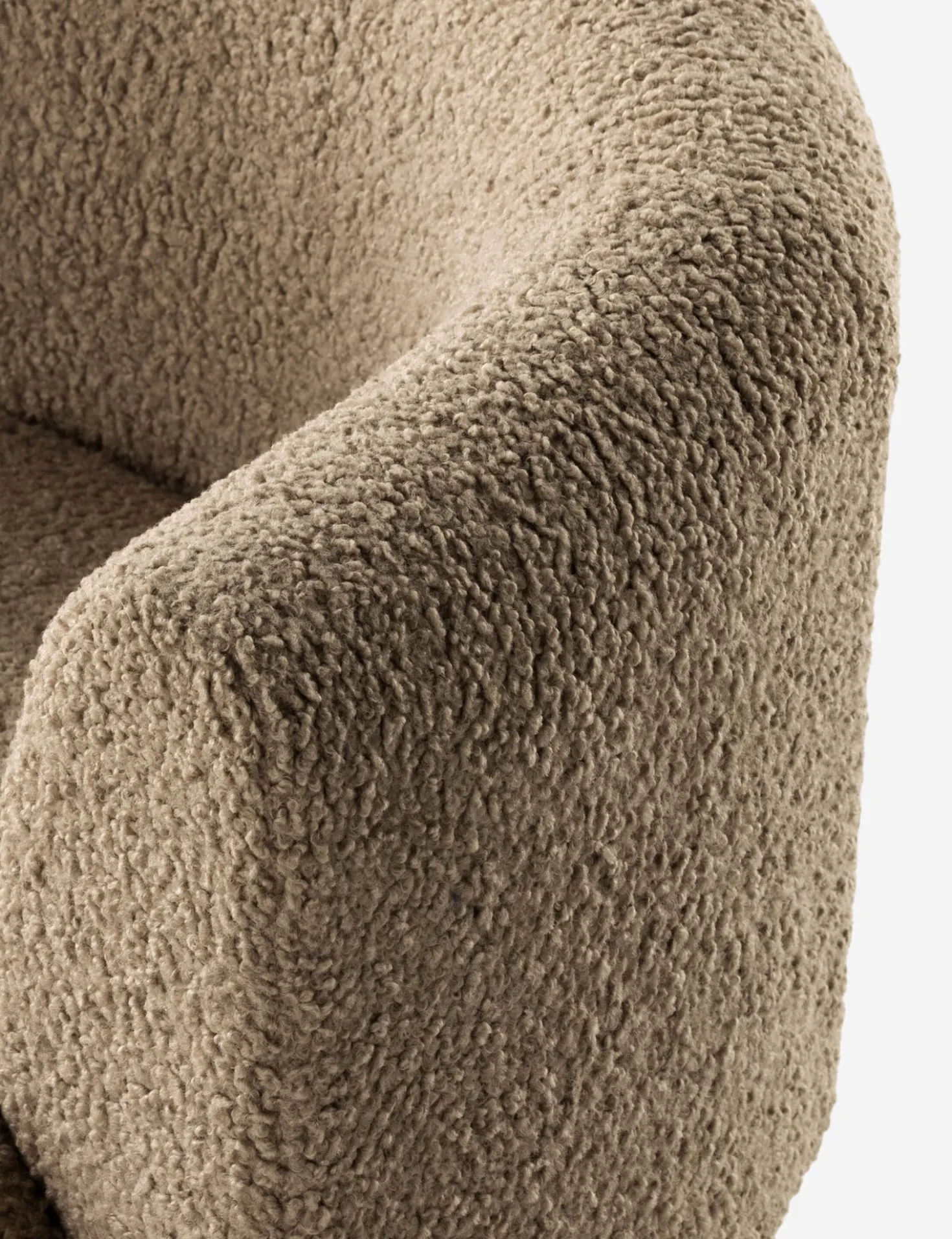 Kelis Swivel Chair