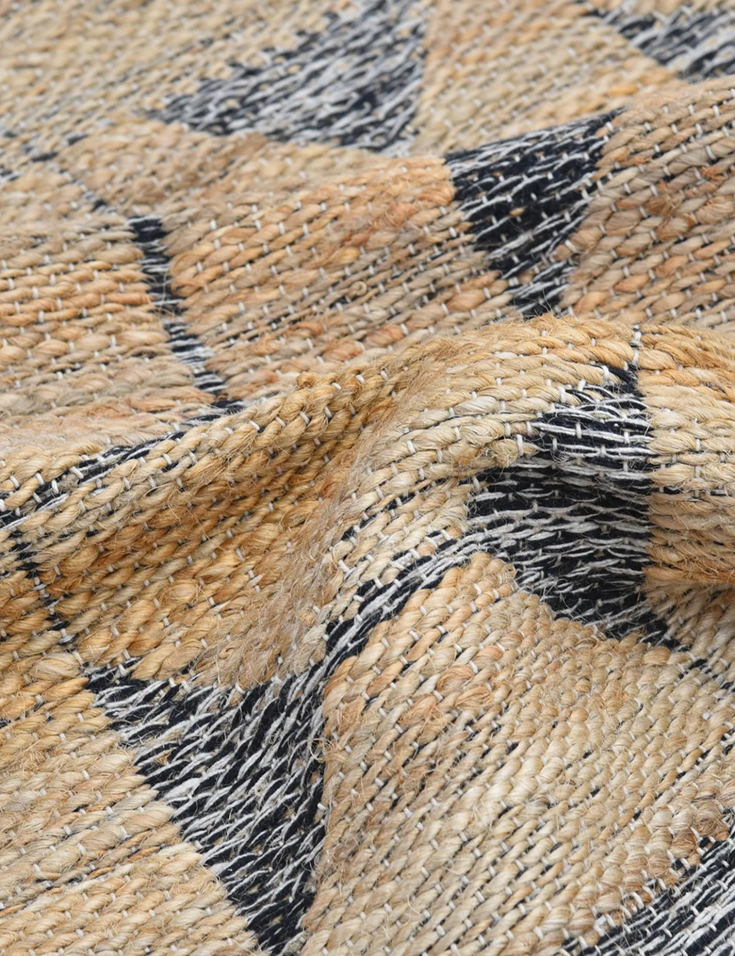 Kriska Hand-Knotted Jute-Blend Rug