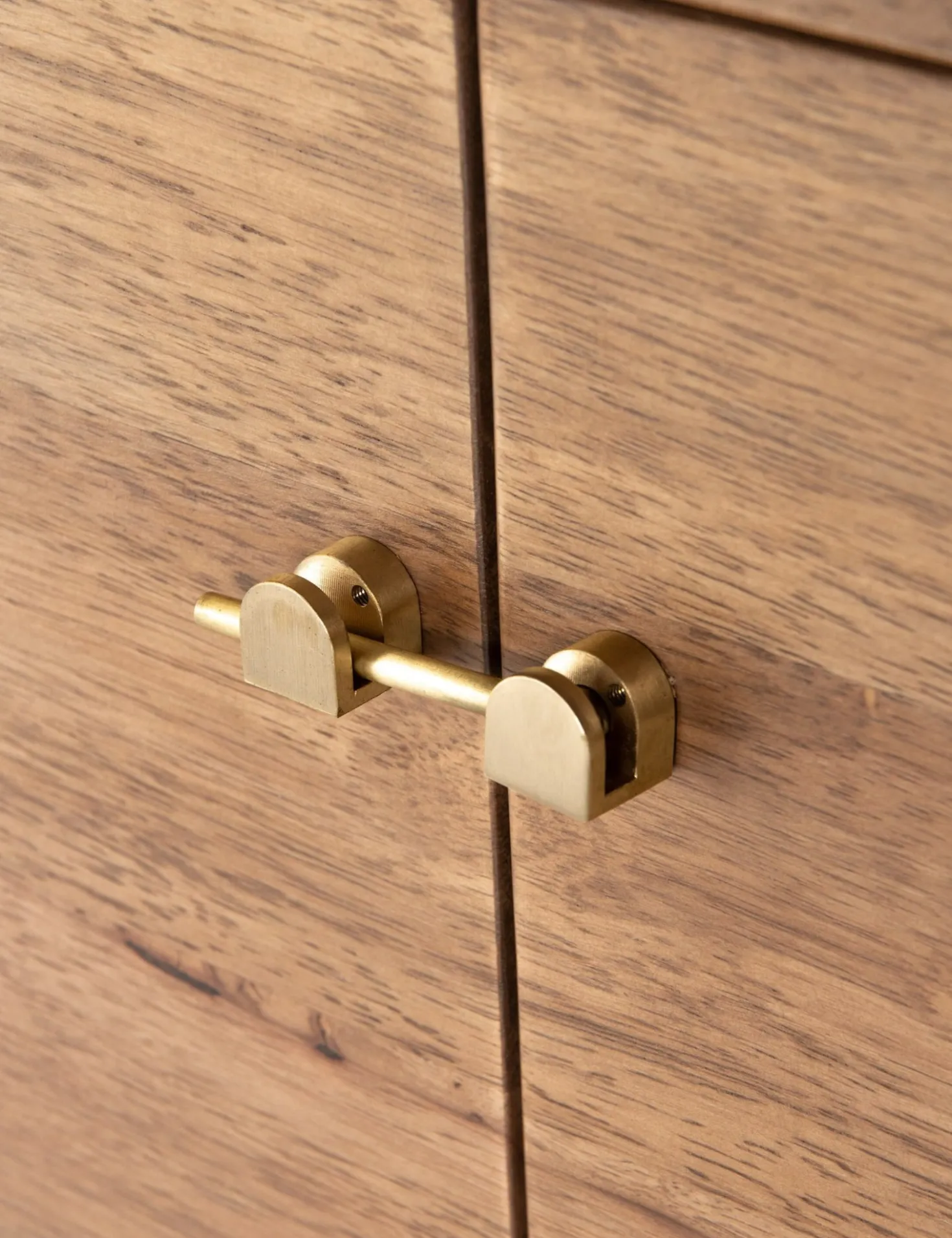 Kyra Sideboard