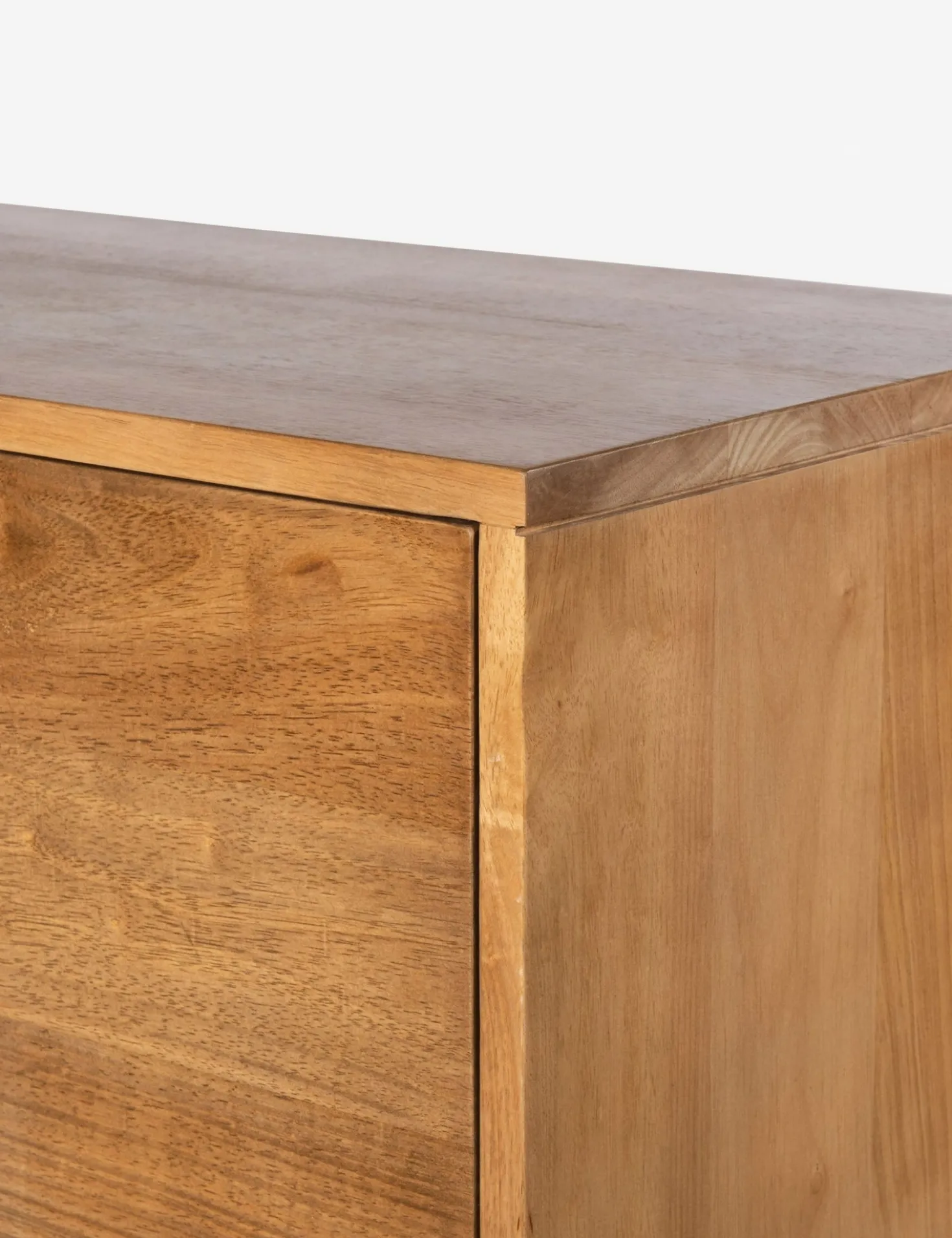 Kyra Sideboard