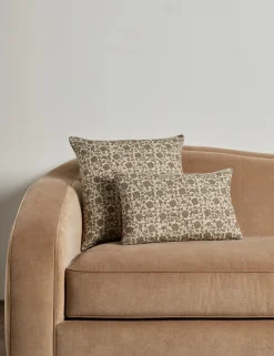 Lavelanet Linen Pillow