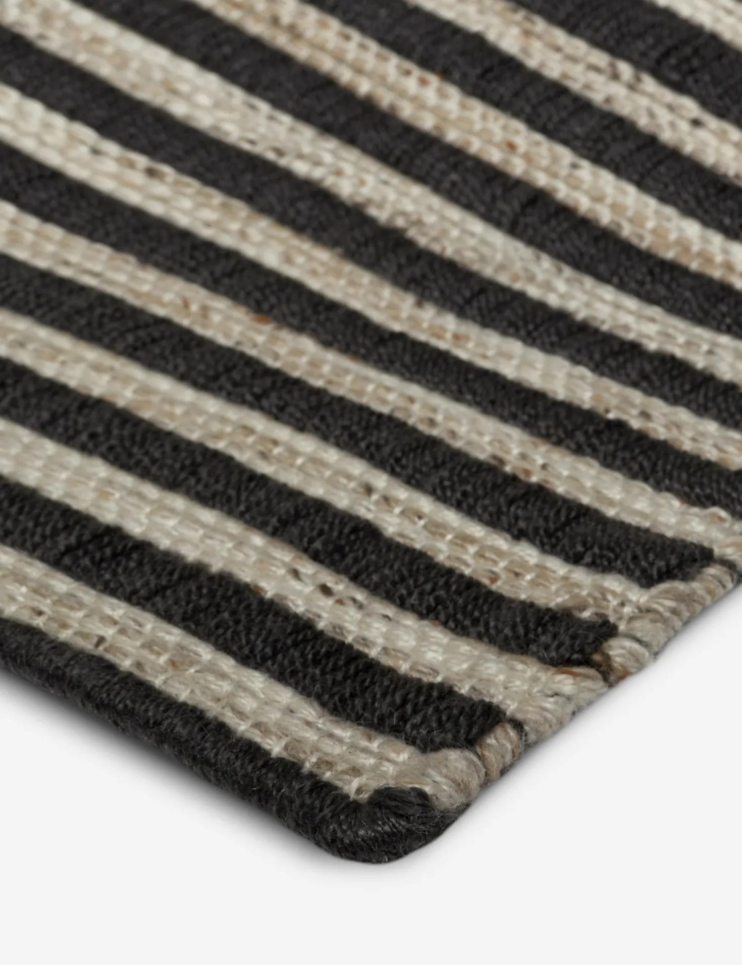 Lavinia Handwoven Indoor / Outdoor Rug