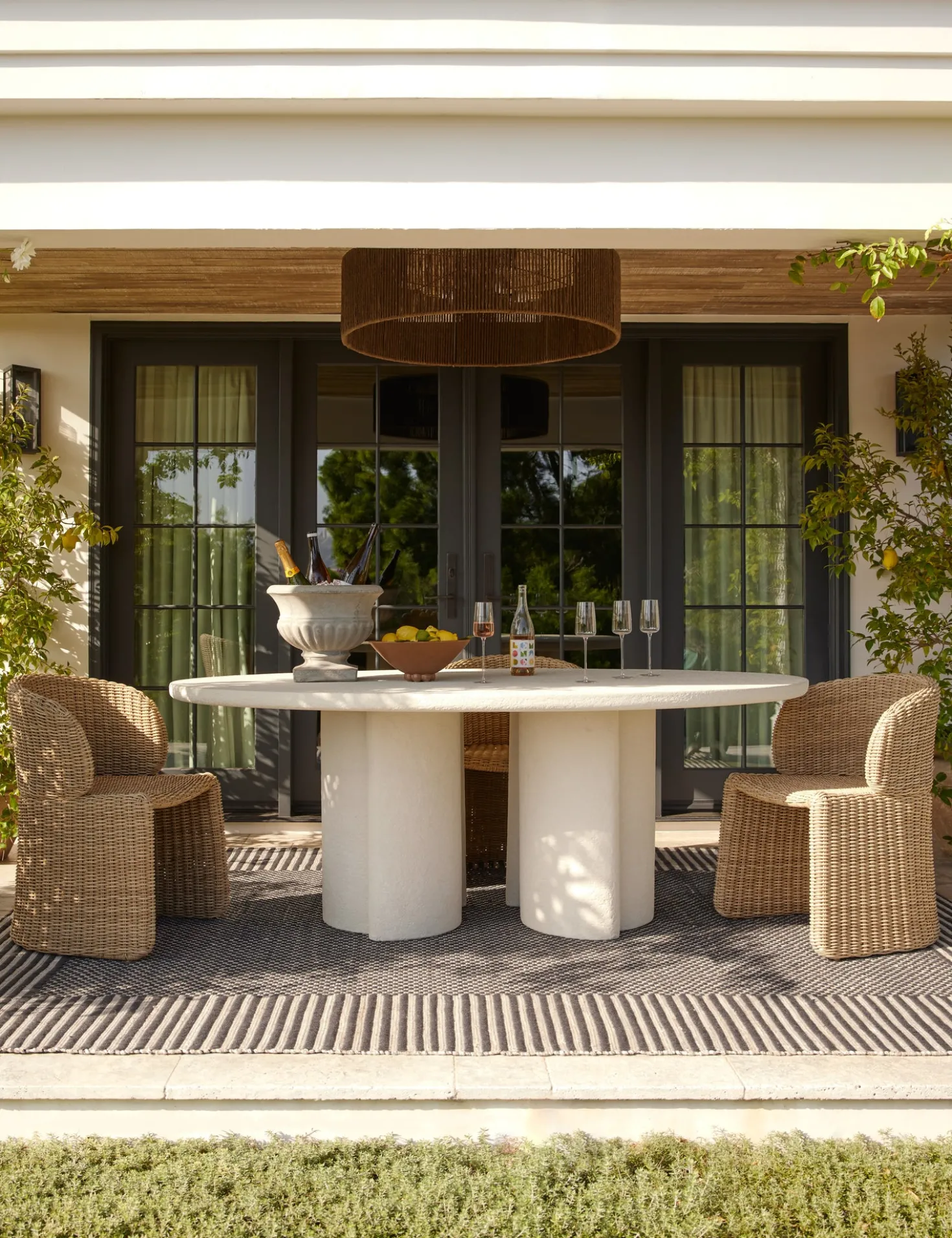 Lavinia Handwoven Indoor / Outdoor Rug