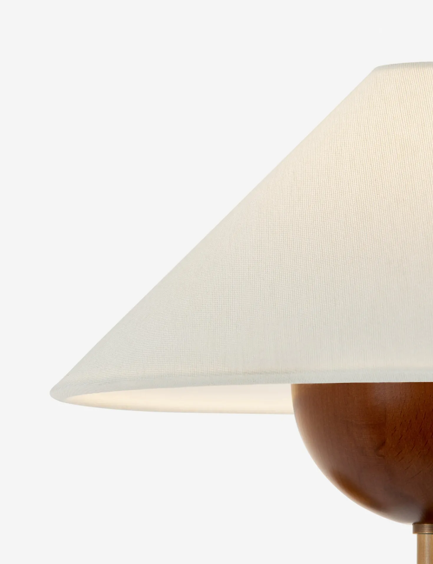 Leano Sconce
