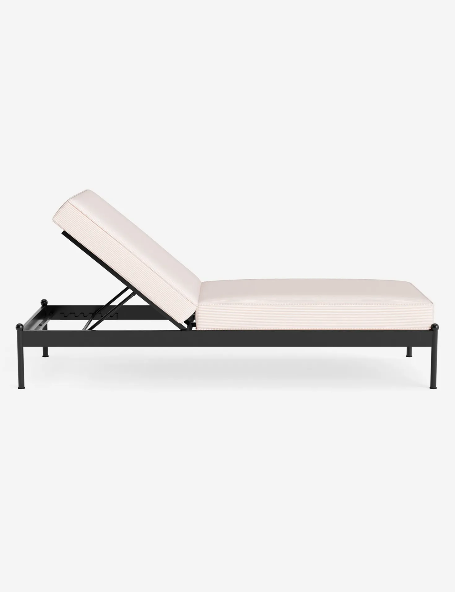 Leni Outdoor Chaise
