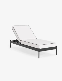 Leni Outdoor Chaise
