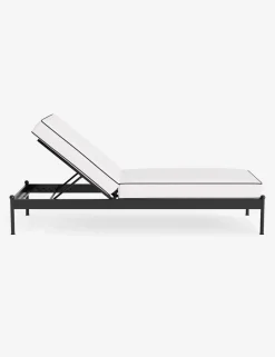 Leni Outdoor Chaise