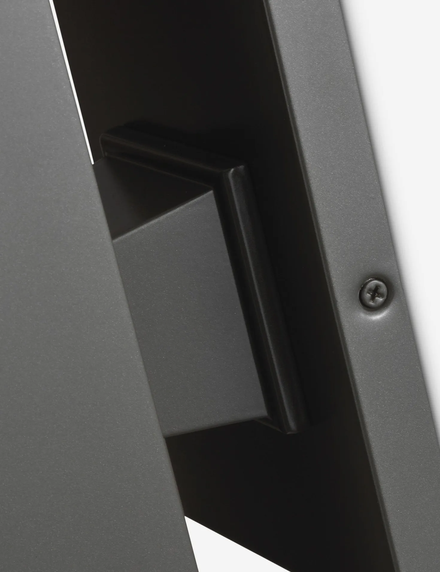 Lennart Outdoor Sconce