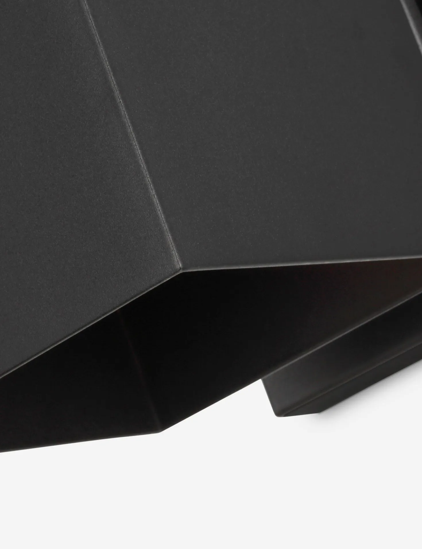 Lennart Outdoor Sconce