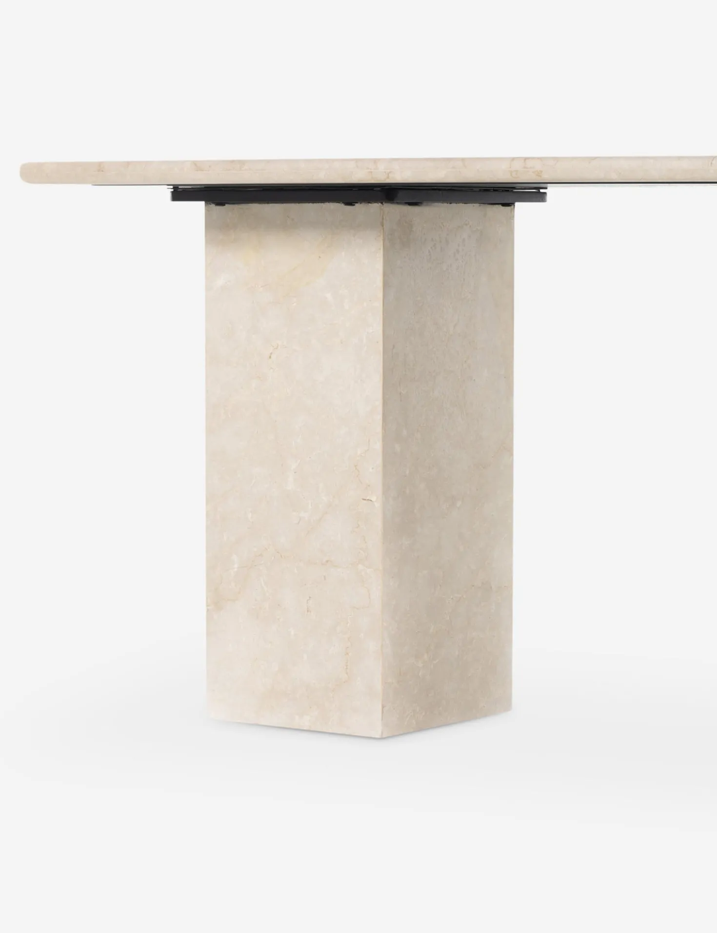 Leonel Desk